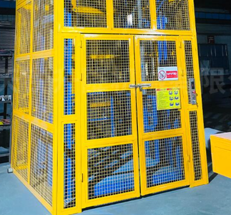 泰州货梯可以安装在室外吗